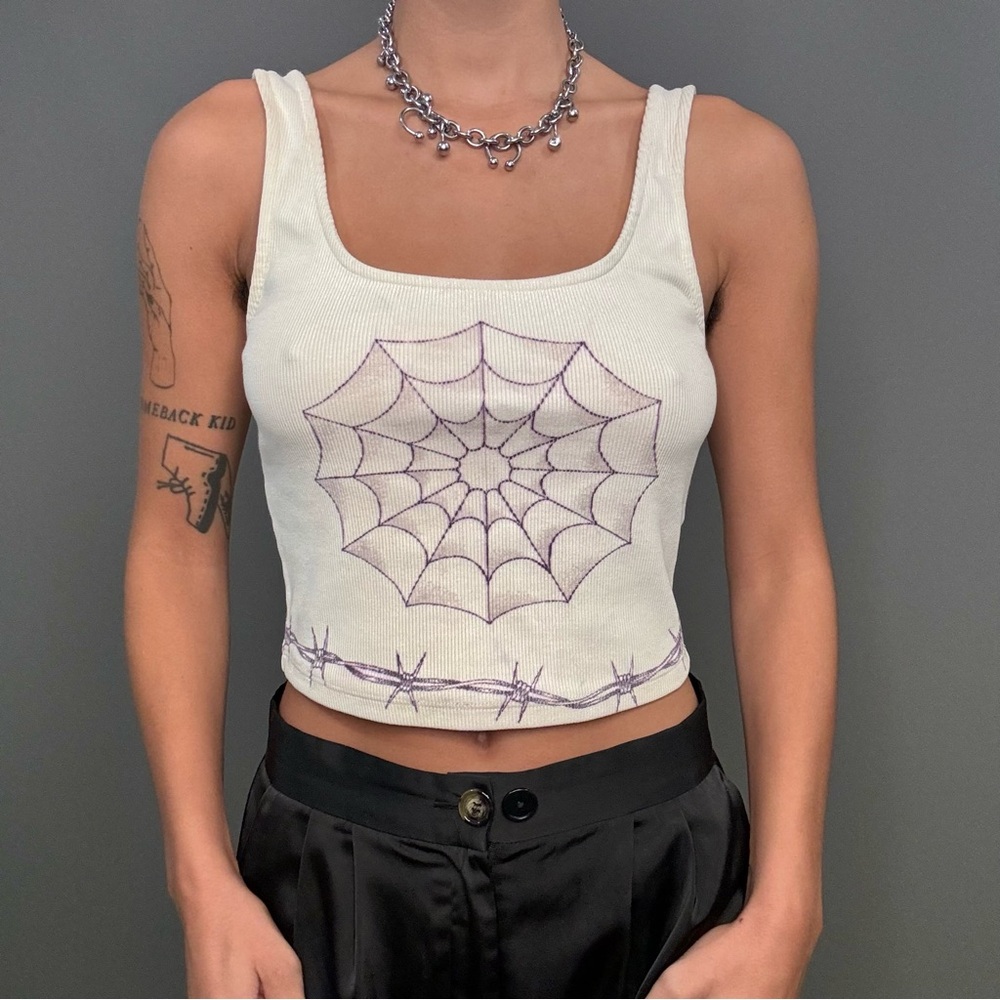 Spider Web Tank View 2